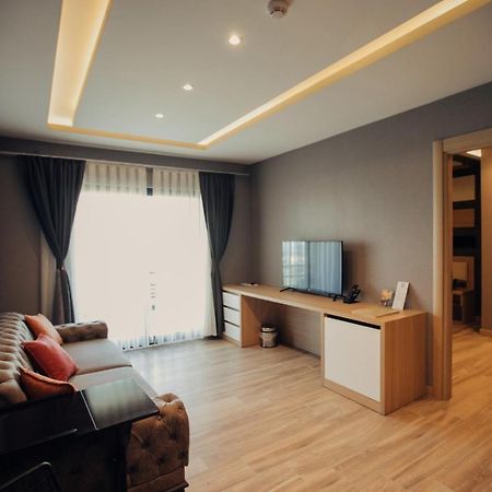 Burhaniye Marina Boutique Hotel Экстерьер фото