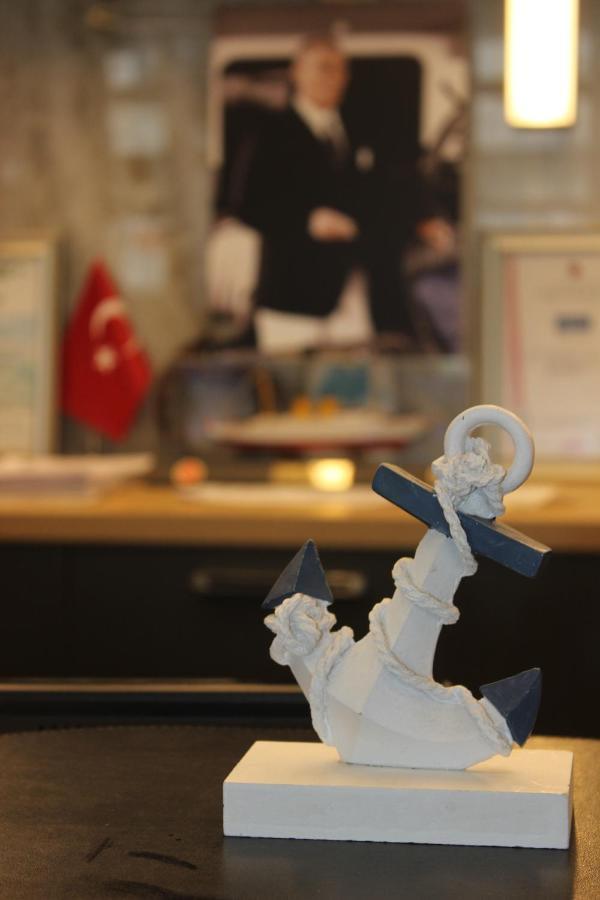 Burhaniye Marina Boutique Hotel Экстерьер фото