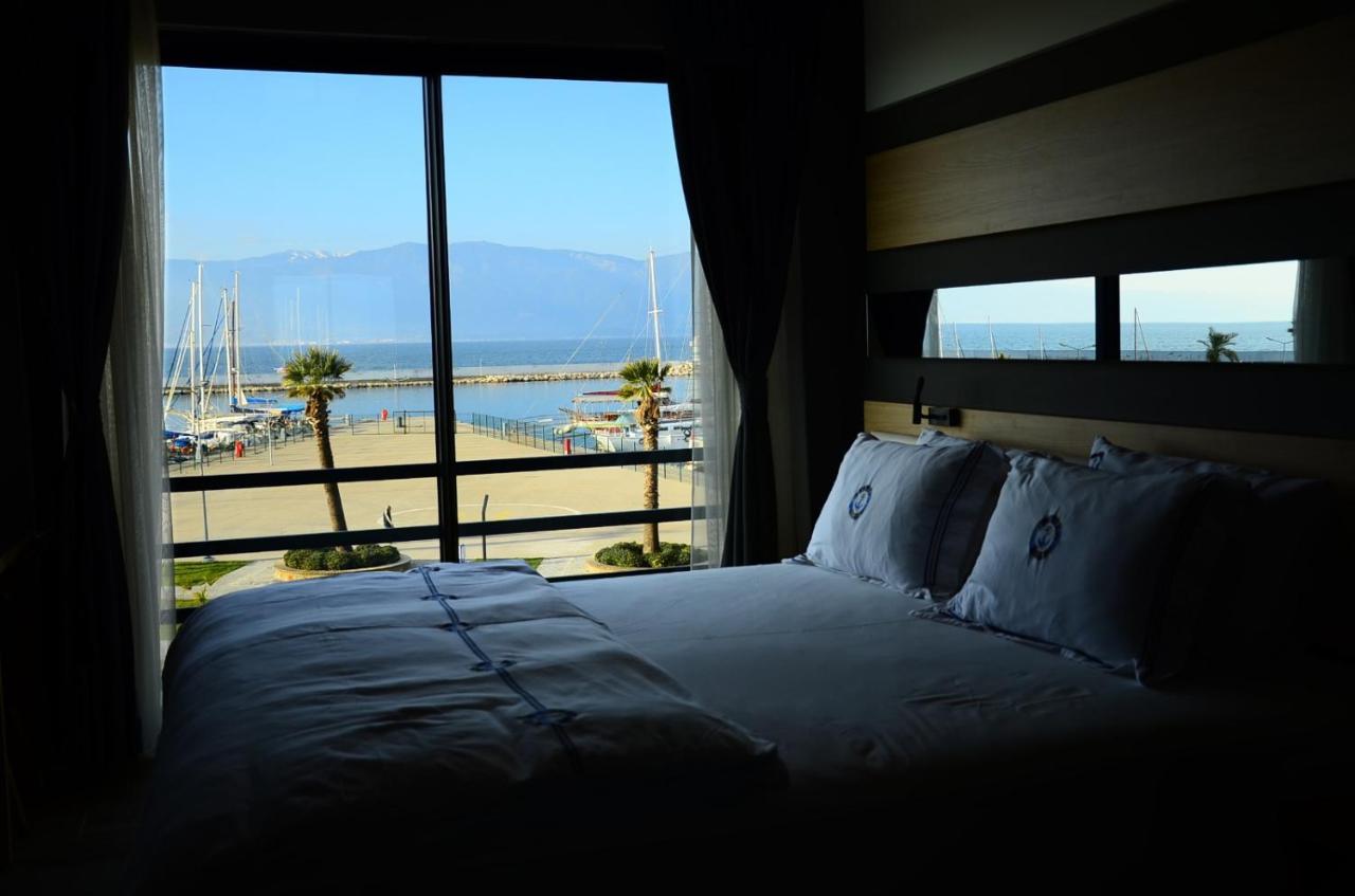 Burhaniye Marina Boutique Hotel Экстерьер фото