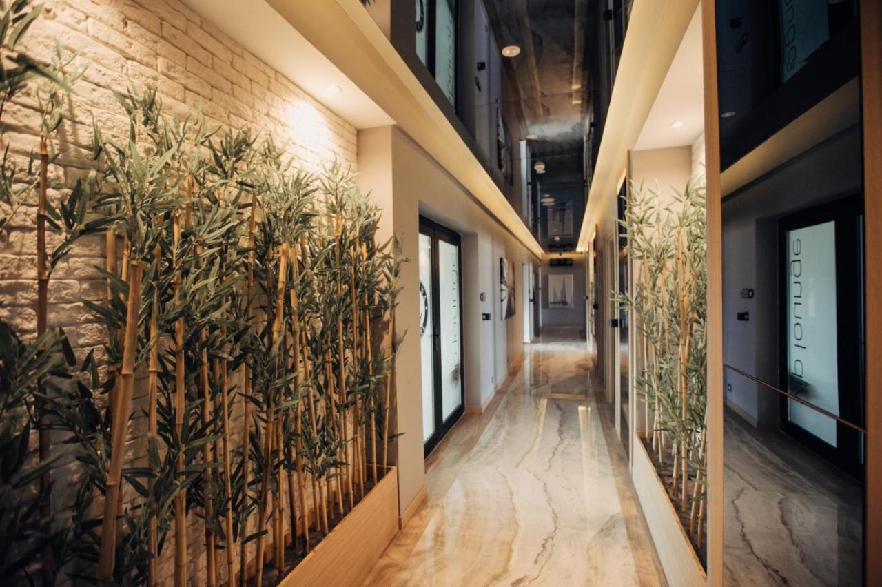 Burhaniye Marina Boutique Hotel Экстерьер фото