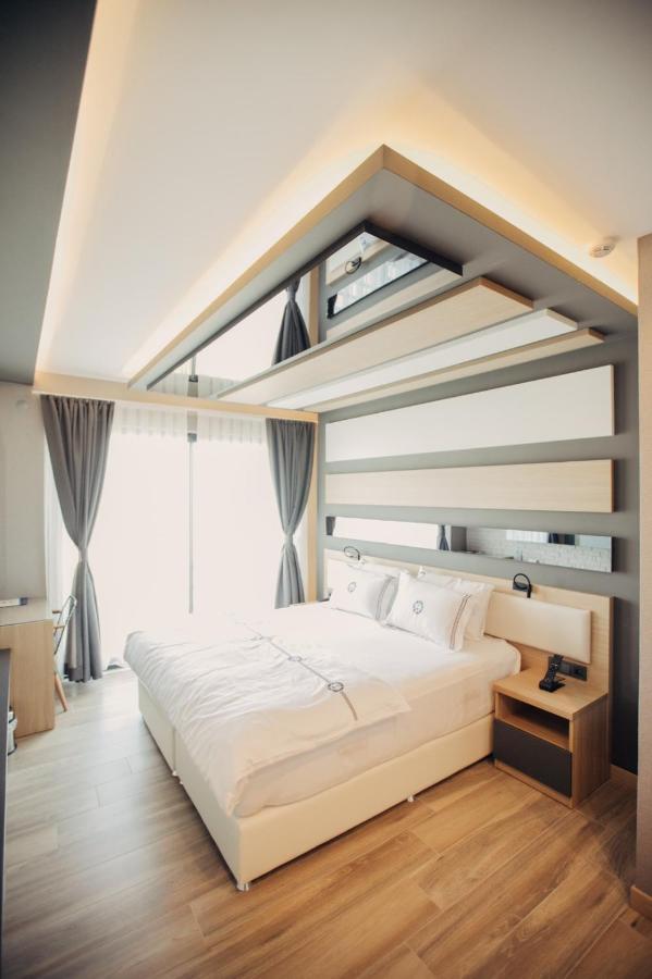 Burhaniye Marina Boutique Hotel Экстерьер фото